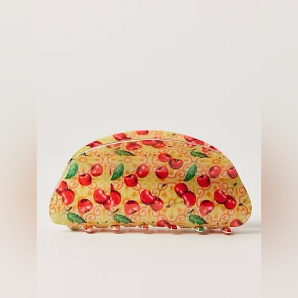 NWT Free People Well Traveled Claw Clip - Picture 2 of 10